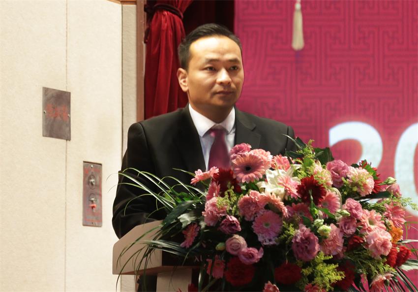 集团副总、纪委副书记张成彪同志作半岛·体育(中国)官方网站-登陆入口“关于2018年违纪违规及重大事故责任单位的通报及处理决定”