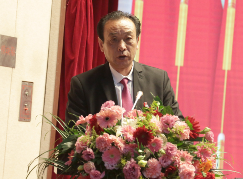 半岛·体育(中国)官方网站-登陆入口第一届党委班子选举大会---宝润实业集团党委常委、纪委副书记郑军同志作纪委工作报告